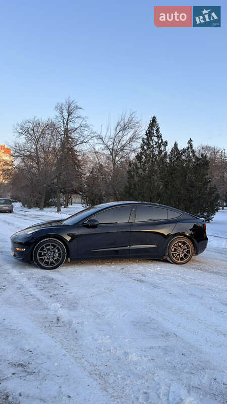 Седан Tesla Model 3 2018 в Слов'янську