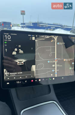Седан Tesla Model 3 2022 в Ковелі