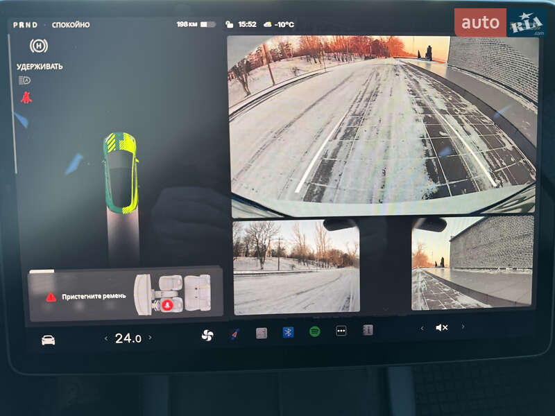 Седан Tesla Model 3 2022 в Кременчуці