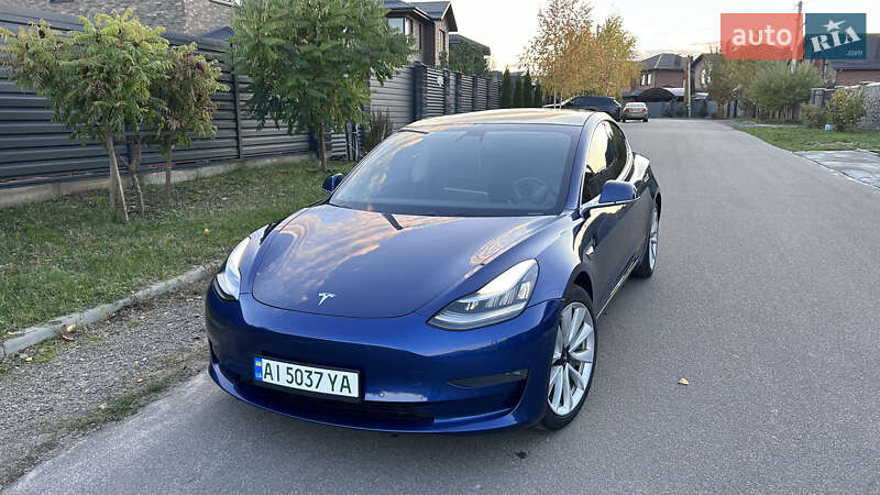 Седан Tesla Model 3 2019 в Києві
