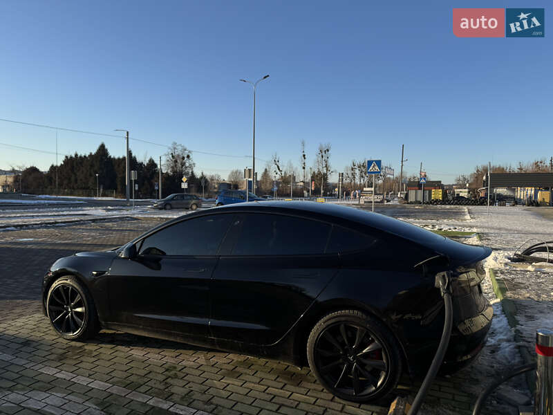 Седан Tesla Model 3 2019 в Львові фото 27 Седан Tesla Model 3 2019 в Львові