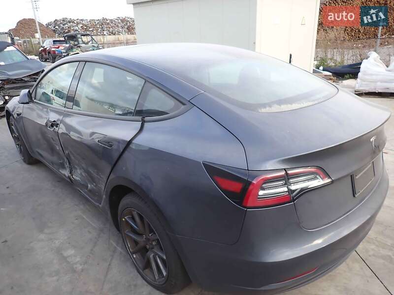 Седан Tesla Model 3 2023 в Львове фото 42 Седан Tesla Model 3 2023 в Львове