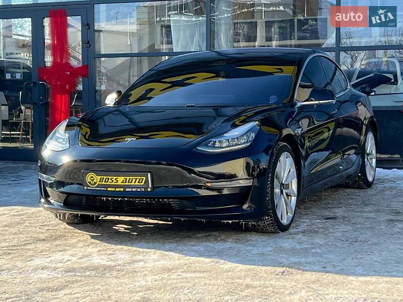 Седан Tesla Model 3 2019 в Ивано-Франковске