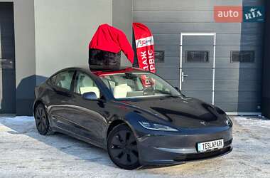 Седан Tesla Model 3 2024 в Киеве