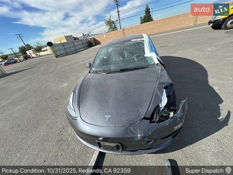 Седан Tesla Model 3 2023 в Белой Церкви