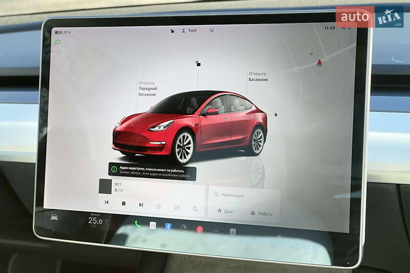 Седан Tesla Model 3 2023 в Львове