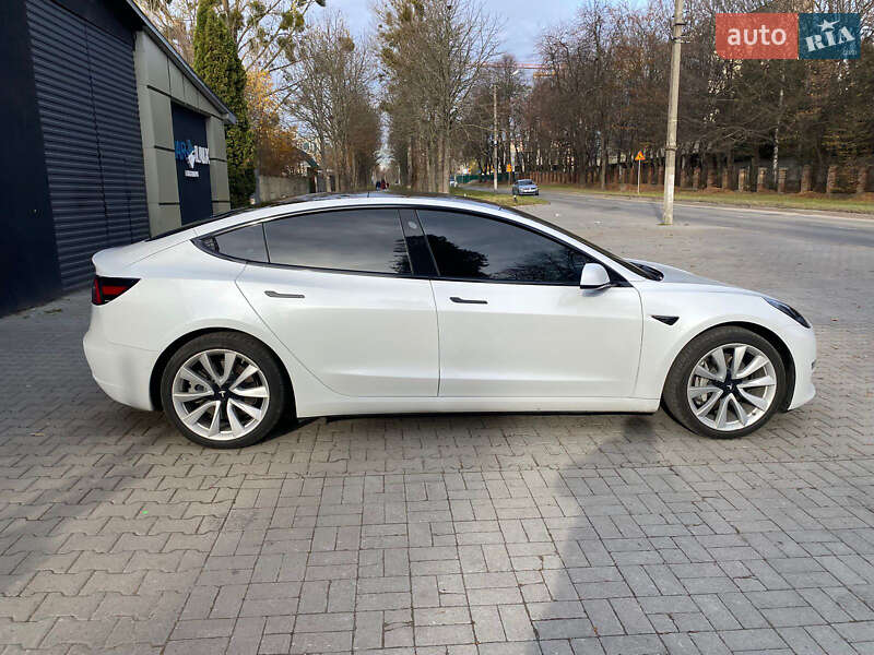 Седан Tesla Model 3 2020 в Львове фото 5 Седан Tesla Model 3 2020 в Львове