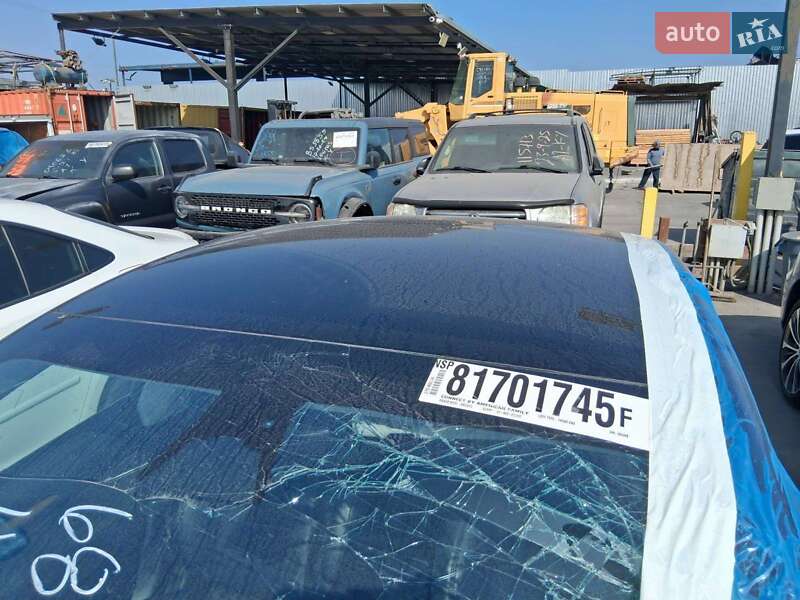 Седан Tesla Model 3 2023 в Белой Церкви