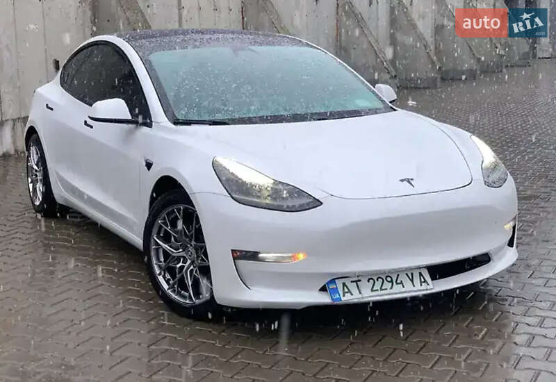 Седан Tesla Model 3 2021 в Тернополе фото 3 Седан Tesla Model 3 2021 в Тернополе