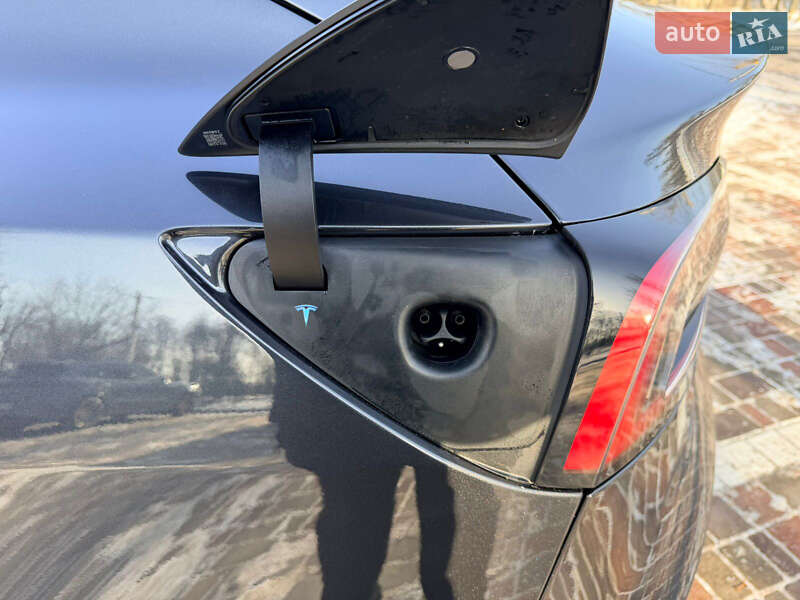 Седан Tesla Model 3 2024 в Кропивницькому фото 18 Седан Tesla Model 3 2024 в Кропивницькому