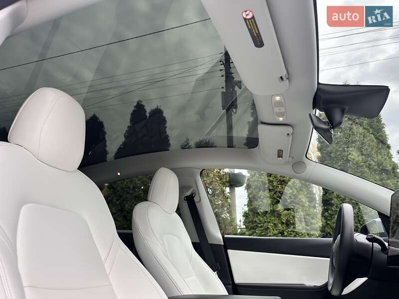 Седан Tesla Model 3 2018 в Киеве фото 16 Седан Tesla Model 3 2018 в Киеве