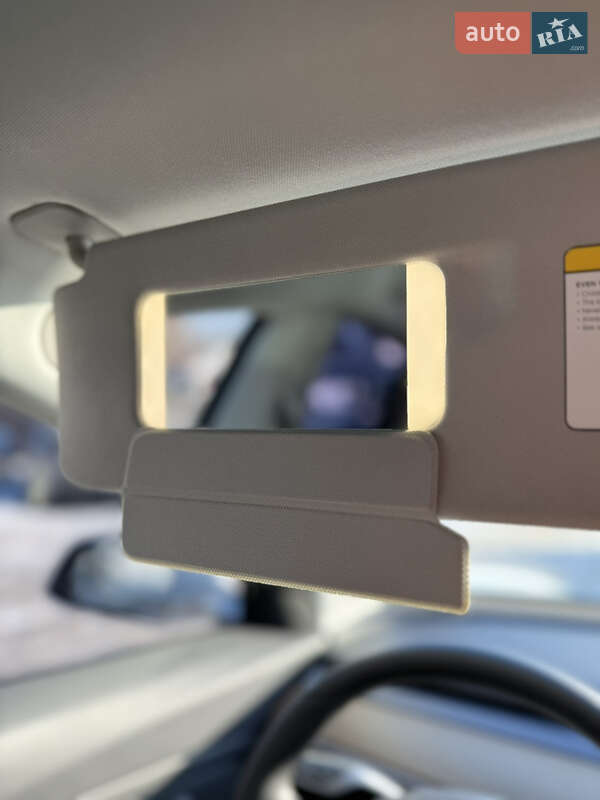 Седан Tesla Model 3 2019 в Вінниці фото 26 Седан Tesla Model 3 2019 в Вінниці