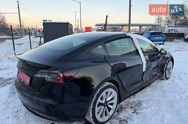 Седан Tesla Model 3 2022 в Луцке