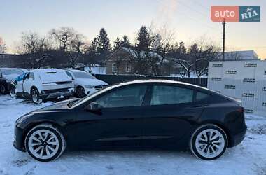 Седан Tesla Model 3 2022 в Луцке