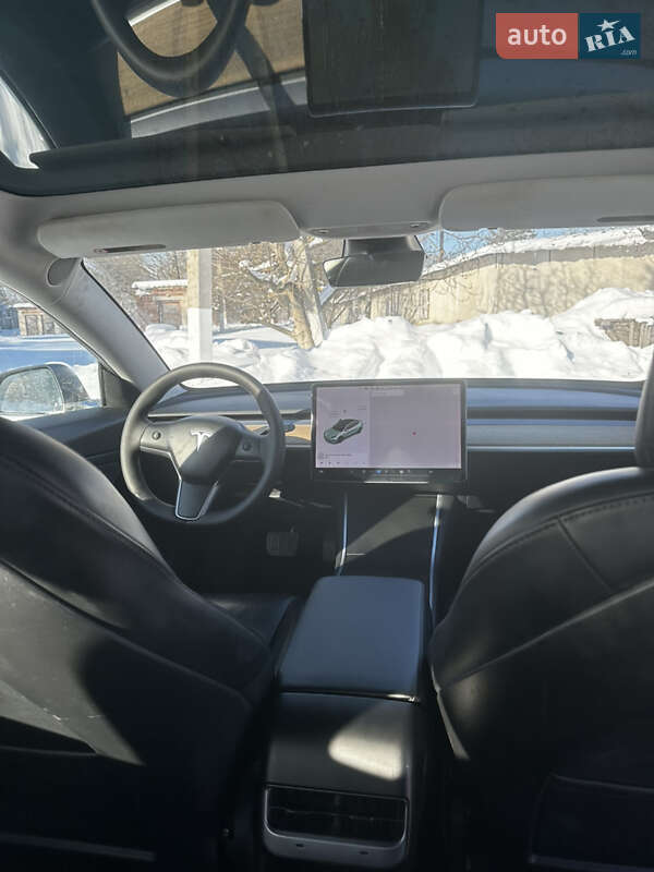 Седан Tesla Model 3 2020 в Тернополе фото 21 Седан Tesla Model 3 2020 в Тернополе