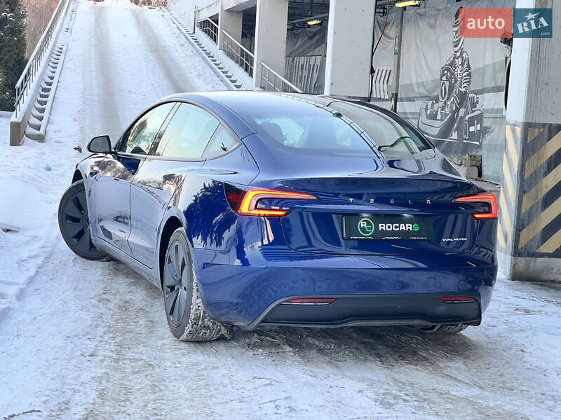 Седан Tesla Model 3 2024 в Киеве фото 16 Седан Tesla Model 3 2024 в Киеве