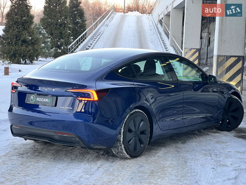 Седан Tesla Model 3 2024 в Киеве фото 22 Седан Tesla Model 3 2024 в Киеве