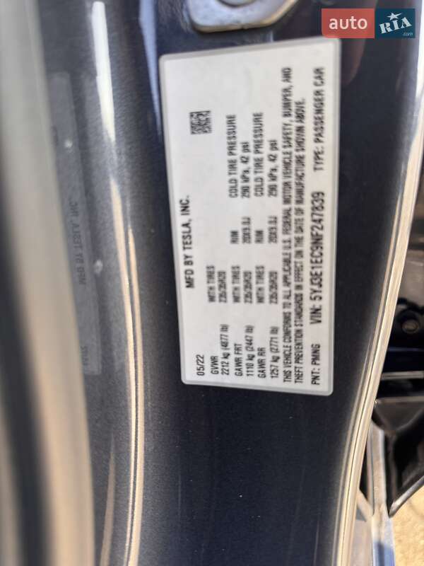 Седан Tesla Model 3 2022 в Львове