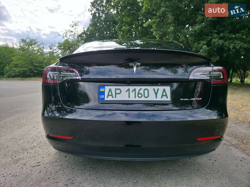 Седан Tesla Model 3 2019 в Запорожье