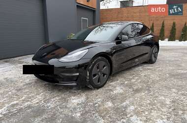 Седан Tesla Model 3 2023 в Киеве