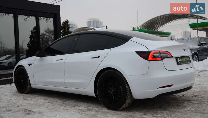 Седан Tesla Model 3 2021 в Киеве фото 8 Седан Tesla Model 3 2021 в Киеве