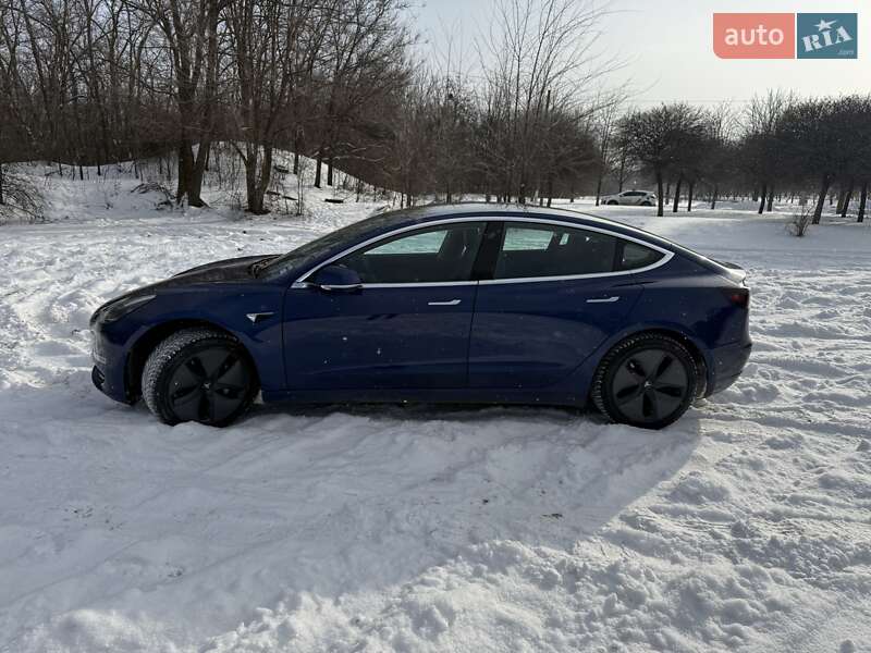 Седан Tesla Model 3 2019 в Харькове