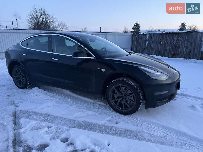 Седан Tesla Model 3 2018 в Ворзелі фото 2 Седан Tesla Model 3 2018 в Ворзелі