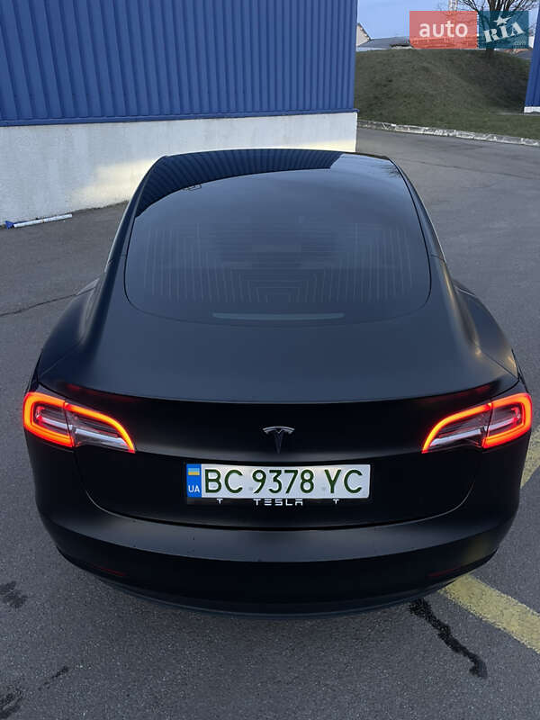 Седан Tesla Model 3 2020 в Львове фото 63 Седан Tesla Model 3 2020 в Львове