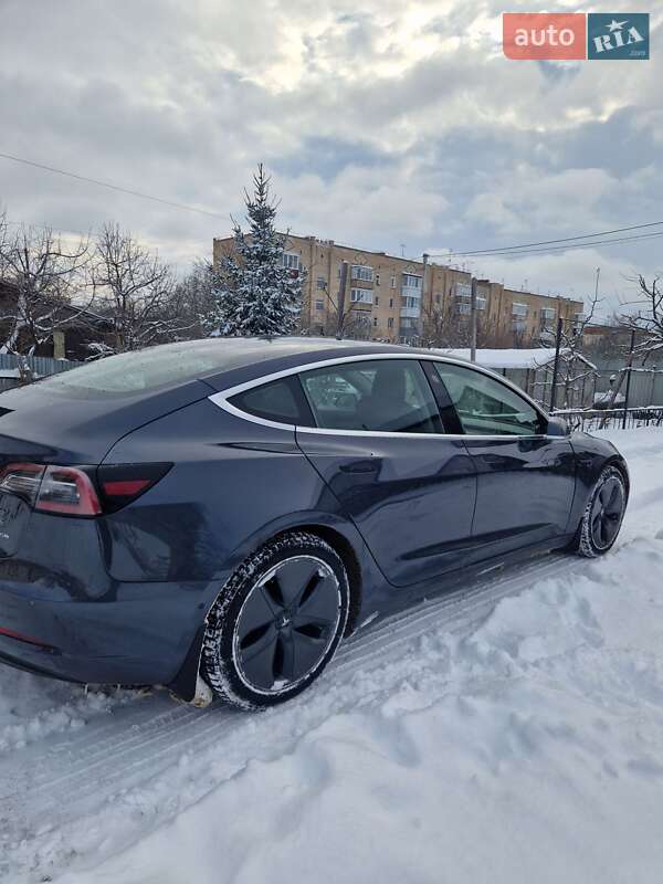Седан Tesla Model 3 2019 в Кам'янець-Подільському