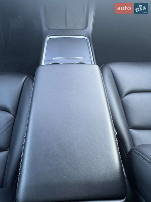 Седан Tesla Model 3 2023 в Измаиле фото 13 Седан Tesla Model 3 2023 в Измаиле