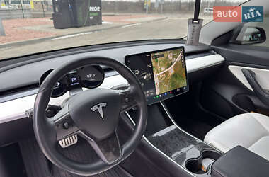 Седан Tesla Model 3 2018 в Николаеве