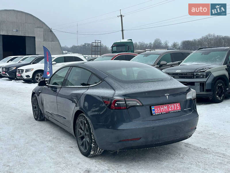 Седан Tesla Model 3 2022 в Луцке фото 4 Седан Tesla Model 3 2022 в Луцке