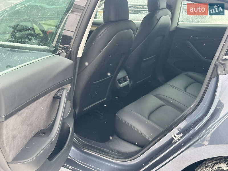 Седан Tesla Model 3 2022 в Луцке фото 15 Седан Tesla Model 3 2022 в Луцке