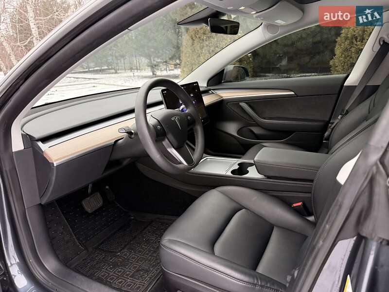 Седан Tesla Model 3 2022 в Кременчуці фото 24 Седан Tesla Model 3 2022 в Кременчуці