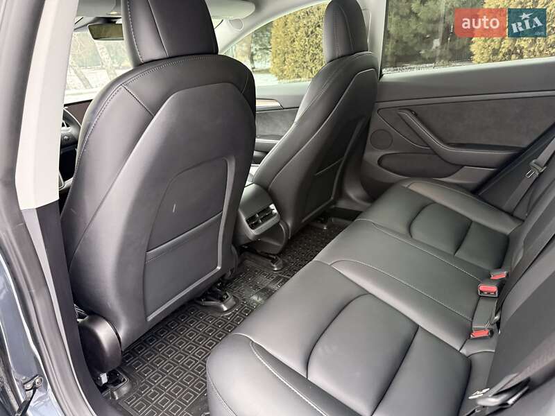 Седан Tesla Model 3 2022 в Кременчуці фото 30 Седан Tesla Model 3 2022 в Кременчуці