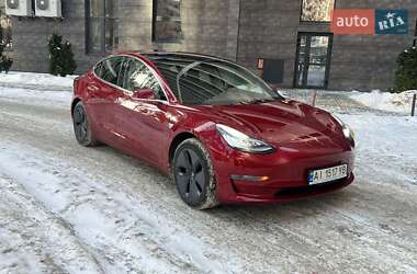 Седан Tesla Model 3 2018 в Киеве