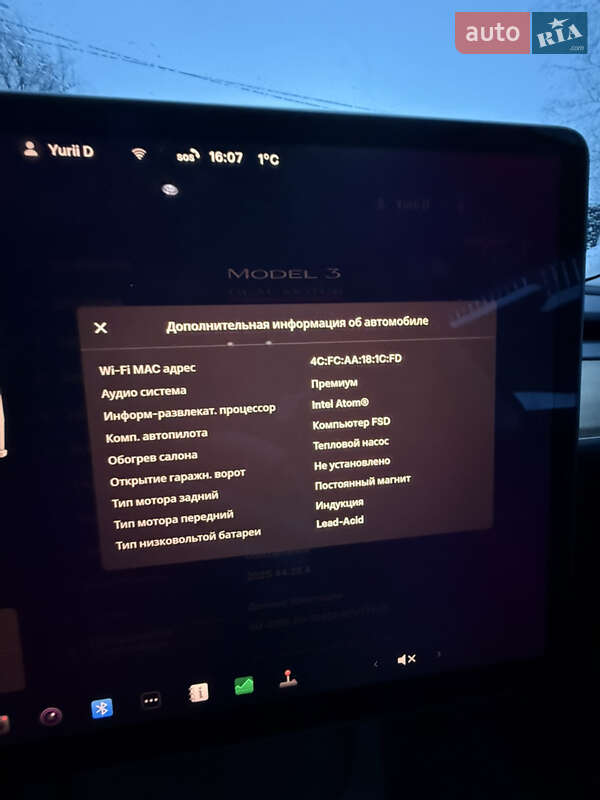Седан Tesla Model 3 2021 в Львове