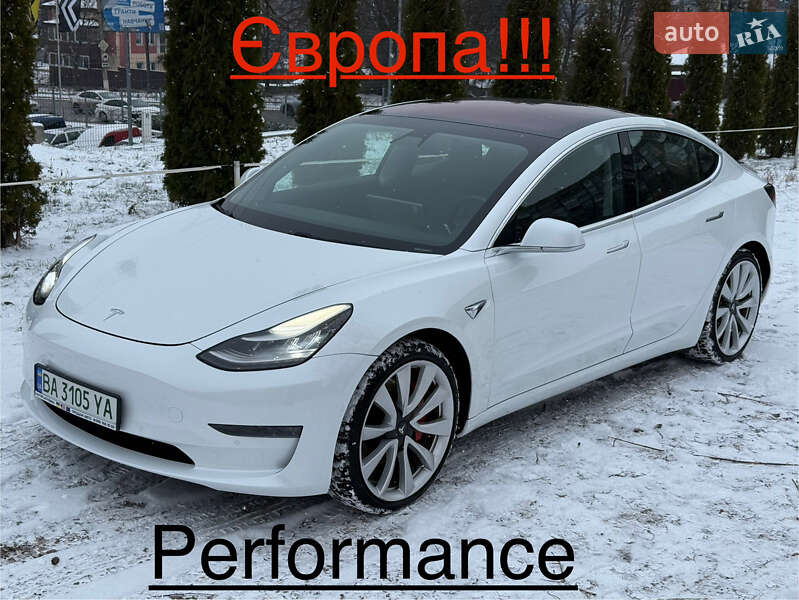 Tesla Model 3 2019