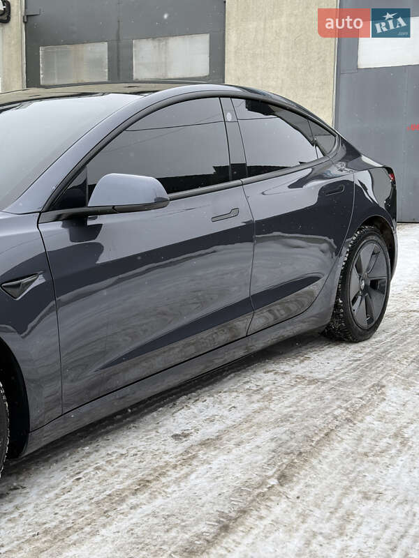 Седан Tesla Model 3 2021 в Луцке фото 5 Седан Tesla Model 3 2021 в Луцке