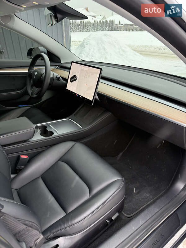 Седан Tesla Model 3 2021 в Луцке фото 19 Седан Tesla Model 3 2021 в Луцке