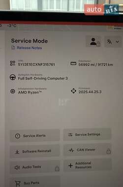 Седан Tesla Model 3 2022 в Киеве