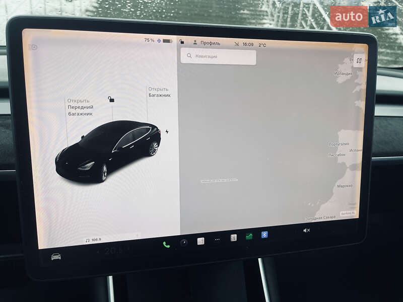 Седан Tesla Model 3 2018 в Луцьку