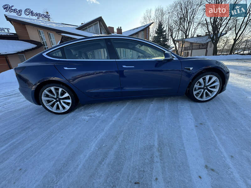 Седан Tesla Model 3 2018 в Львові фото 9 Седан Tesla Model 3 2018 в Львові