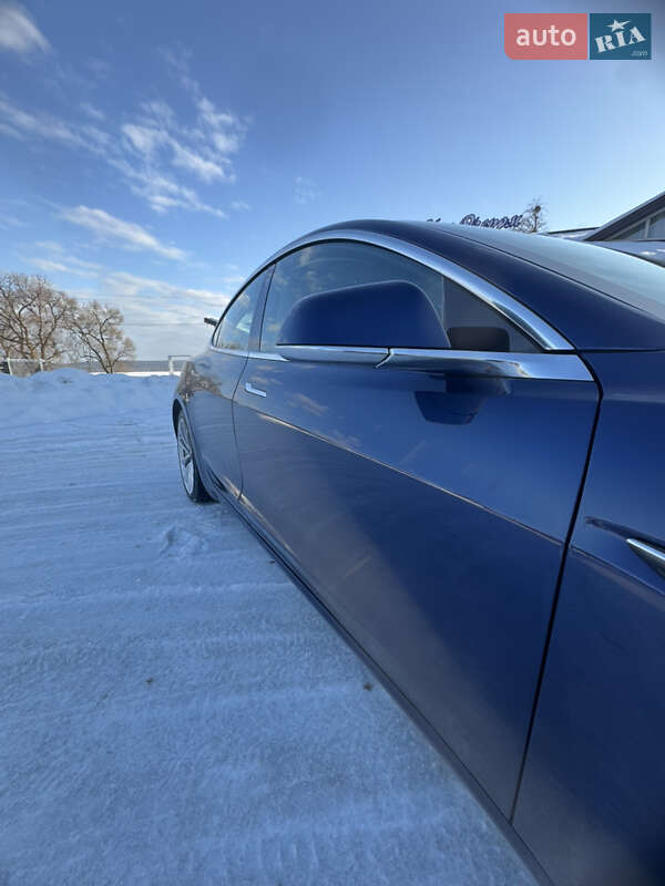Седан Tesla Model 3 2018 в Львові фото 16 Седан Tesla Model 3 2018 в Львові