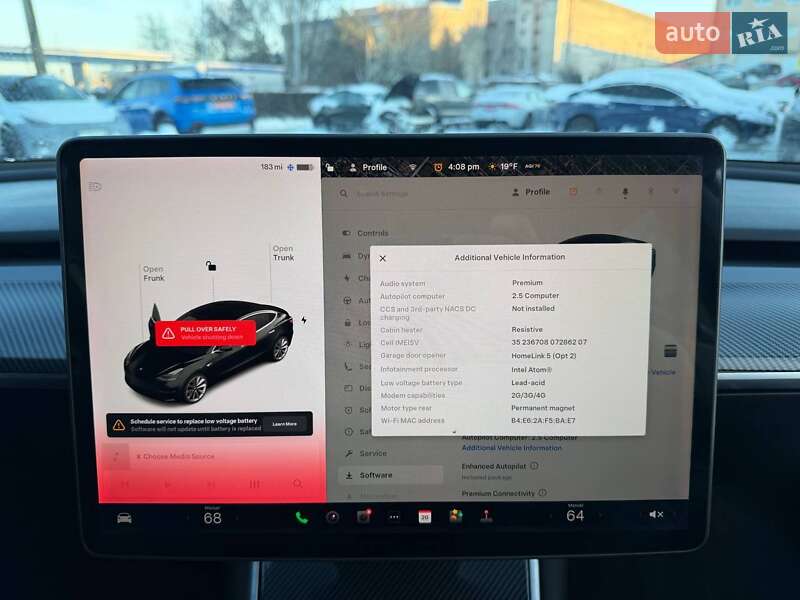 Седан Tesla Model 3 2018 в Луцьку
