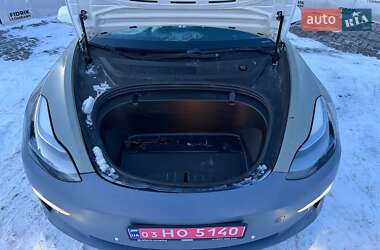 Седан Tesla Model 3 2019 в Луцке