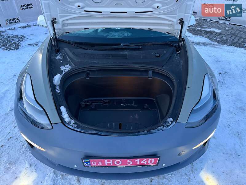 Седан Tesla Model 3 2019 в Луцке фото 25 Седан Tesla Model 3 2019 в Луцке