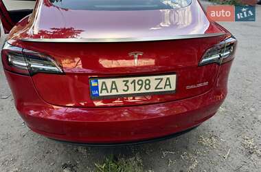 Седан Tesla Model 3 2019 в Днепре