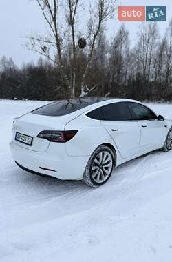 Седан Tesla Model 3 2019 в Звягеле