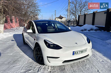 Седан Tesla Model 3 2022 в Харкові